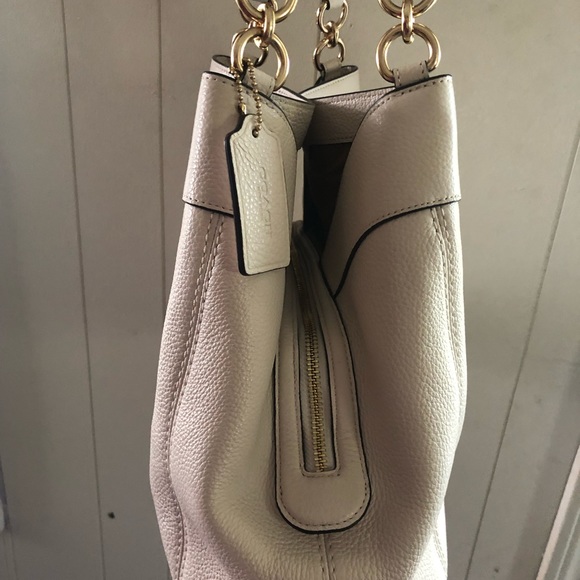 Coach Lexy Shoulder and Handbag - Picture 5 of 8